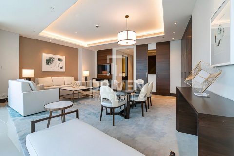 Müüa korter asukohaga Downtown Dubai (Downtown Burj Dubai), Dubai, AÜE: 2 magamistoaga, 158 m² Nr 601571 - pilt 2