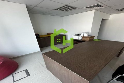 Снять в аренду офис в Джумейра Лейк Тауэрс, Дубай, ОАЭ 55.9м2, № 616430 - фото 5