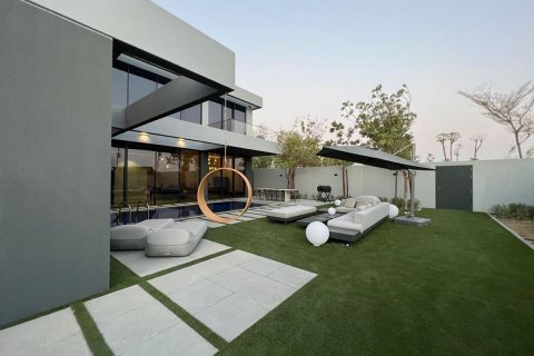 Tilal City, Sharjah, UAE의 판매용 상업용 부동산 침실 5개, 509제곱미터 번호 594258 - 사진 1