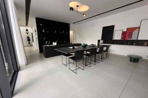 Tilal City, Sharjah, UAE의 판매용 상업용 부동산 침실 5개, 509제곱미터 번호 594258 - 사진 12
