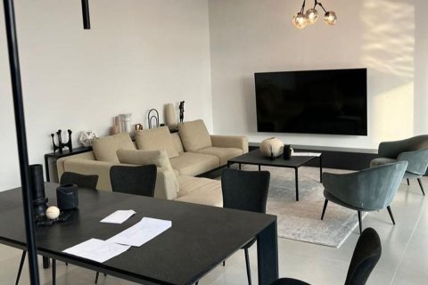 Tilal City, Sharjah, UAE의 판매용 상업용 부동산 침실 5개, 509제곱미터 번호 594258 - 사진 10