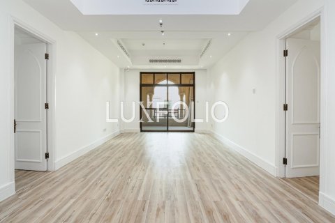 Apartament në Downtown Dubai (Downtown Burj Dubai), Emiratet e Bashkuara Arabe 2 dhoma gjumi, 162 m2. № 627514 - Foto 1