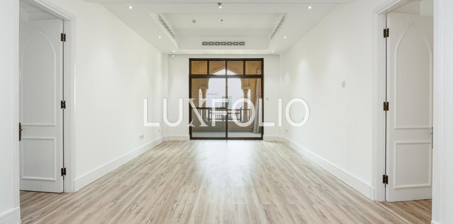 Apartament në Downtown Dubai (Downtown Burj Dubai), Emiratet e Bashkuara Arabe 2 dhoma gjumi, 162 m2. № 627514