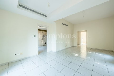 Villa zur Miete in The Springs, Dubai, VAE 3 Schlafzimmer, 420.89982859 m2 Nr. 583838 - Foto 9