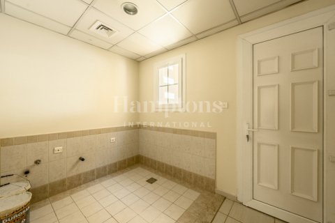 Villa zur Miete in The Springs, Dubai, VAE 3 Schlafzimmer, 420.89982859 m2 Nr. 583838 - Foto 12