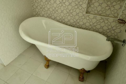 Townhouse in Al Zorah, Ajman, UAE 3 bedrooms, 557.4 sq.m. № 589171 - photo 26