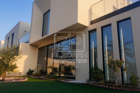 Townhouse in Al Zorah, Ajman, UAE 3 bedrooms, 557.4 sq.m. № 589171 - photo 29