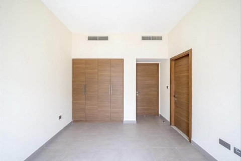 Снять в аренду виллу в Дубай Хилс Эстейт, Дубай, ОАЭ 3 спальни, 288м2, № 616522 - фото 21