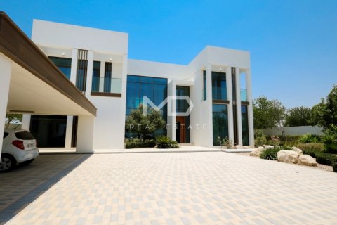 Abu Dhabi, UAE의 판매용 빌라 침실 5개, 618.9제곱미터 번호 555138 - 사진 40