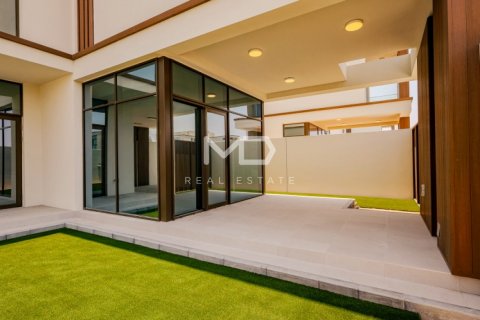 Řadový dům v Abu Dhabi, SAE 3 ložnice, 227 m² Č.: 555140 - fotografie 59