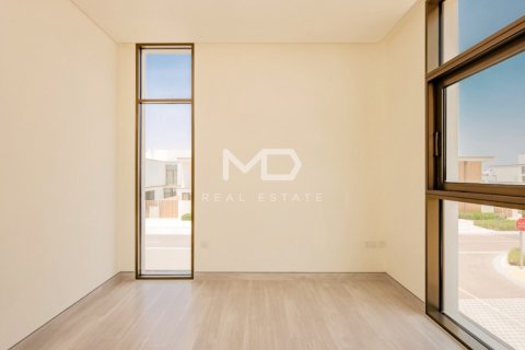 Řadový dům v Abu Dhabi, SAE 3 ložnice, 227 m² Č.: 555140 - fotografie 28