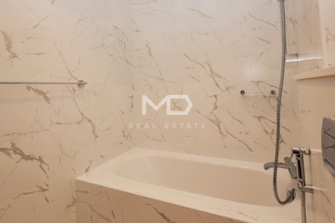 Řadový dům v Abu Dhabi, SAE 3 ložnice, 227 m² Č.: 555140 - fotografie 37
