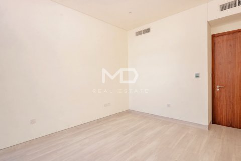 Řadový dům v Abu Dhabi, SAE 3 ložnice, 227 m² Č.: 555140 - fotografie 36