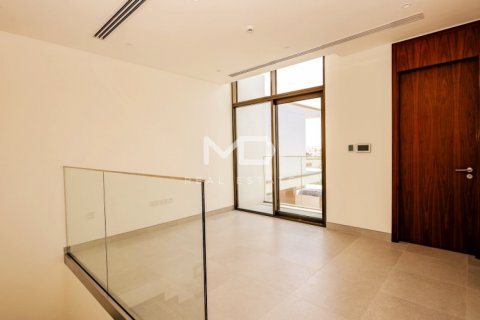 Řadový dům v Abu Dhabi, SAE 3 ložnice, 227 m² Č.: 555140 - fotografie 21
