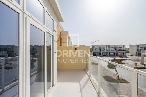 Σπίτι σε DAMAC Hills (Akoya by DAMAC), Dubai, ΗΑΕ 3 υπνοδωμάτια, 160 τ.μ. Αρ. 603728 - φωτογραφία 8