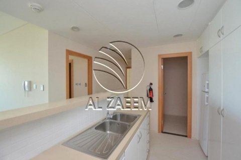 Apartment in Al Raha Beach, Abu Dhabi, UAE 2 bedrooms, 144 sq.m. № 615434 - photo 9