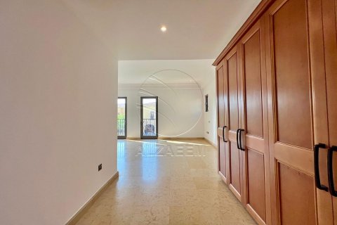 Saadiyat Island, Abu Dhabi, UAE의 판매용 빌라 침실 5개, 568제곱미터 번호 615356 - 사진 12