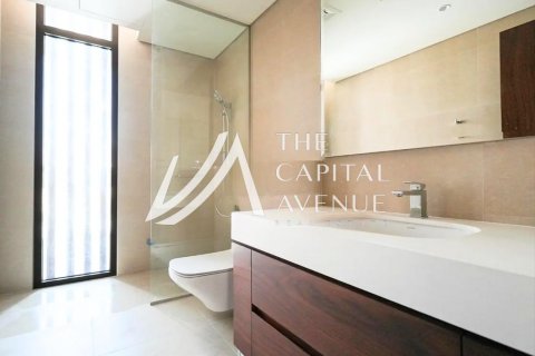 Villa in Abu Dhabi, UAE 5 bedrooms, 2199 sq.m. № 604830 - photo 13