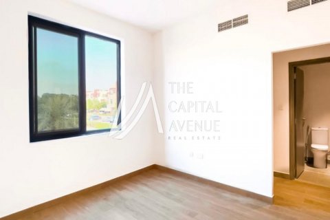 Řadový dům v Al Ghadeer, Abu Dhabi, SAE 2 ložnice, 124 m² Č.: 604769 - fotografie 4