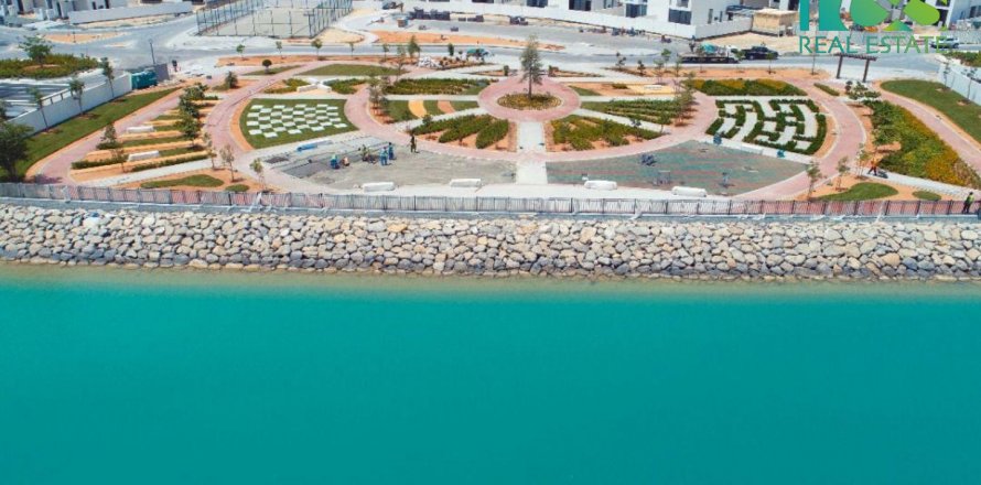 Vila v Sharjah Waterfront City, SAE 4 ložnice, 242.1 m² Č.: 551797