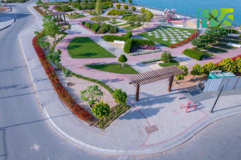 Vila v Sharjah Waterfront City, SAE 4 ložnice, 242.1 m² Č.: 551797 - fotografie 3