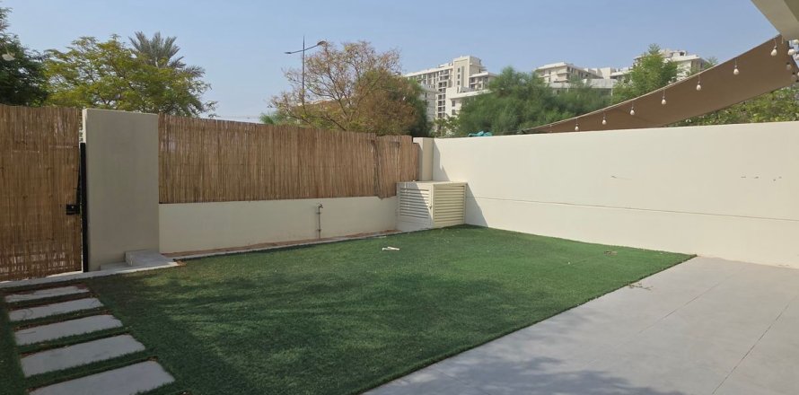 Kuća u nizu u gradu Town Square, Dubai, UAE 3 spavaće sobe, 206.4 m2 Br. 621350