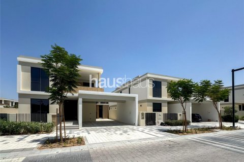 Villa Tilal Al Ghaf, Dubaijā, AAE 4 istabas, 508 m2 Nr. 626609 - attēls 1