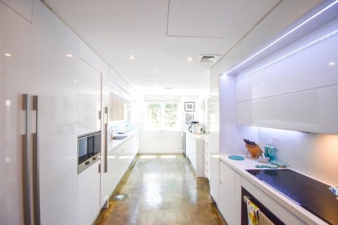 Üürile anda villa asukohaga The Lakes, Dubai, AÜE: 3 magamistoaga, 212 m² Nr 626624 - pilt 8