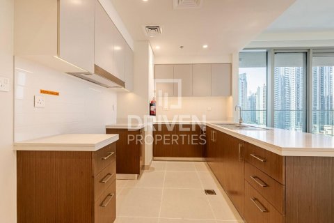 Apartment til salg i Downtown Dubai (Downtown Burj Dubai), Dubai, UAE 3 soveværelser, 148 kvm № 602018 - foto 8