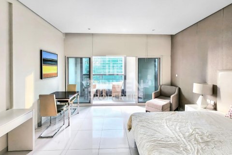 Apartment in Business Bay, Dubai, UAE 1 room, 59 sq.m. № 602008 - photo 1