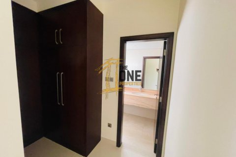 Vilë në Mina Al Arab, Ras Al Khaimah, Emiratet e Bashkuara Arabe 5 dhoma gjumi, 603.9 m2. № 589319 - Foto 17