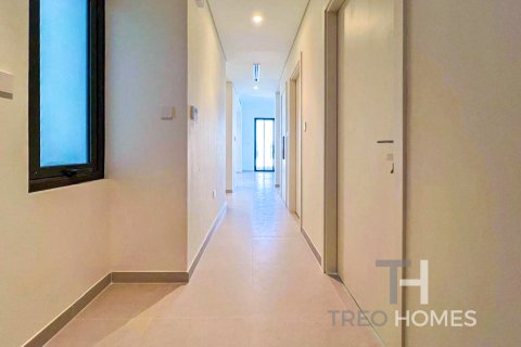 Townhouse in Dubai South (Dubai World Central), UAE 4 bedrooms, 240 sq.m. № 597666 - photo 23