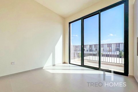 Townhouse in Dubai South (Dubai World Central), UAE 4 bedrooms, 240 sq.m. № 597666 - photo 21