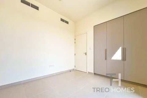 Townhouse in Dubai South (Dubai World Central), UAE 4 bedrooms, 240 sq.m. № 597666 - photo 19