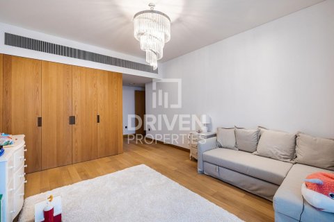 Apartman u Jumeirah, Dubai, UAE 3 spavaćih soba, 294 m2 Br. 601022 - fotografija 12