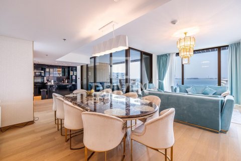 Apartman u Jumeirah, Dubai, UAE 3 spavaćih soba, 294 m2 Br. 601022 - fotografija 2