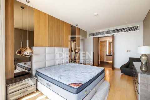 شقة للبيع في جميرا، دبي، الإمارات العربية المتحدة 3 غرفة نوم ، 244 متر مربع ، رقم 601024 - صورة 16