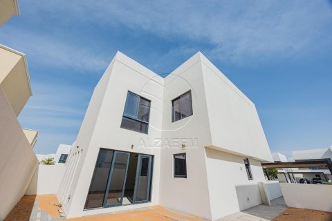 Villa on the Yas Island, Abu Dhabi, UAE 4 bedrooms, 315 sq.m. № 615537 - photo 2