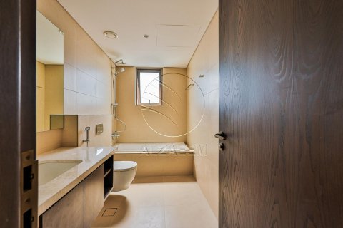 Townhouse in Khalifa City, Abu Dhabi, UAE 3 bedrooms, 152 sq.m. № 616081 - photo 15