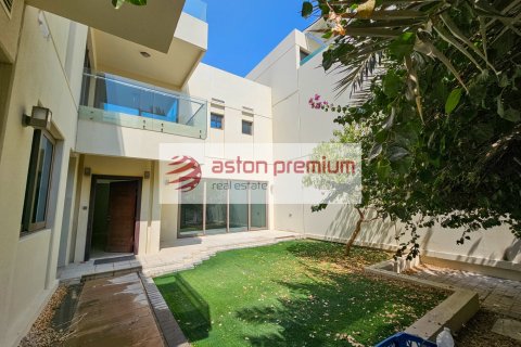 Vila v The Sustainable City, Dubai, SAE 3 ložnice, 315.9 m² Č.: 633092 - fotografie 1