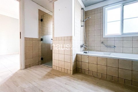 Vilë në Meadows, Dubai, Emiratet e Bashkuara Arabe 3 dhoma gjumi, 320 m2. № 626999 - Foto 12