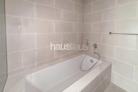 Apartment in Al Wasl, Dubai, UAE 1 bedroom, 118 sq.m. № 627002 - photo 13