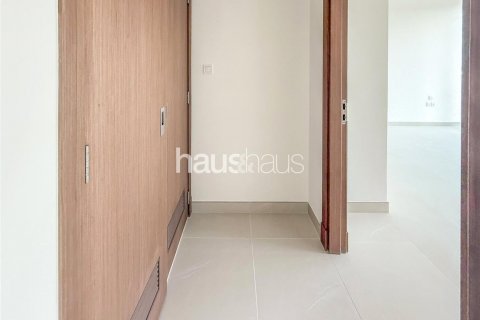 Apartment in Al Wasl, Dubai, UAE 1 bedroom, 118 sq.m. № 627002 - photo 11