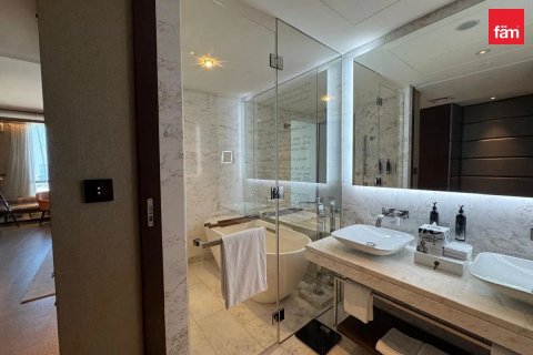 Apartment in Business Bay, Dubai, UAE 45.7 sq.m. № 596123 - photo 14