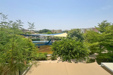 Villetta a schiera in affitto a Dubai Land, Dubai, EAU 4 camere da letto, 207.4 mq. № 619489 - foto 16