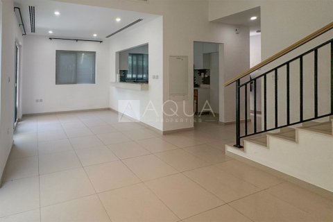 Villetta a schiera in affitto a Dubai Land, Dubai, EAU 4 camere da letto, 207.4 mq. № 619489 - foto 2