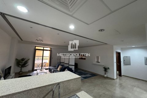 Apartment in Jumeirah Beach Residence, Dubai, UAE 1 bedroom, 102 sq.m. № 592738 - photo 14