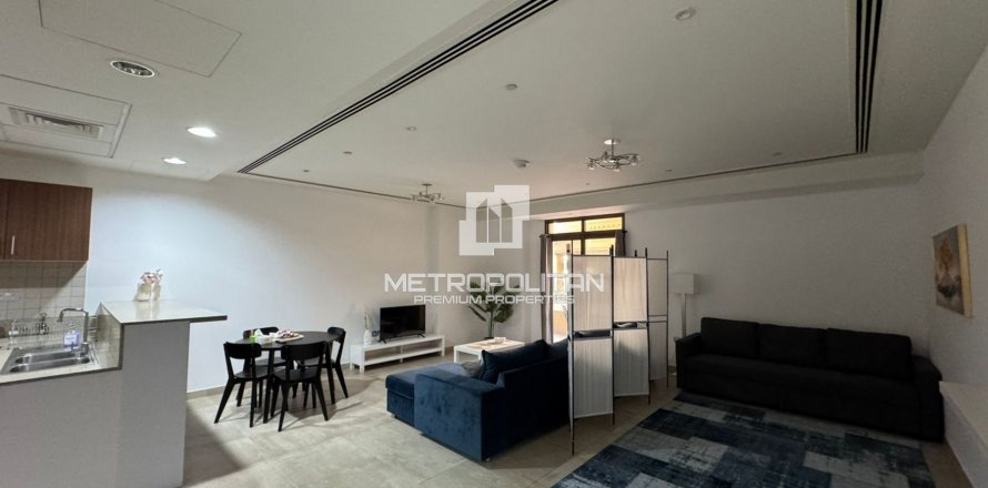 Apartment in Jumeirah Beach Residence, Dubai, UAE 1 bedroom, 102 sq.m. № 592738