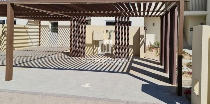 Shtëpi në qytet në Dubai South (Dubai World Central), Dubai, Emiratet e Bashkuara Arabe 2 dhoma gjumi, 151 m2. № 592741