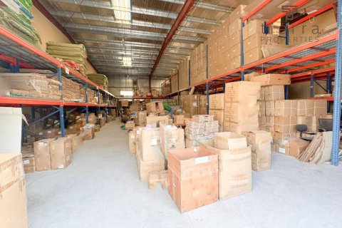 Magacin u Dubai, UAE 399.5 m2 Br. 569306 - fotografija 1